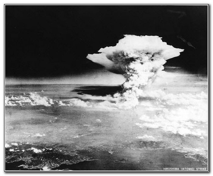 Hiroshima-Bomb-1945